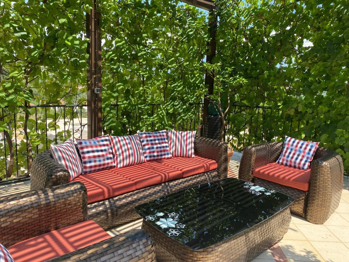 Apartments Villa Viktoria 蒂瓦特 外观 照片