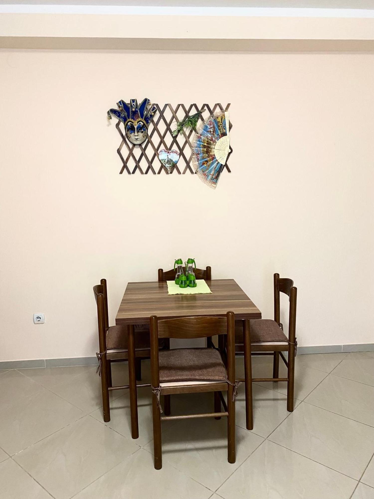 Apartments Villa Viktoria 蒂瓦特 外观 照片