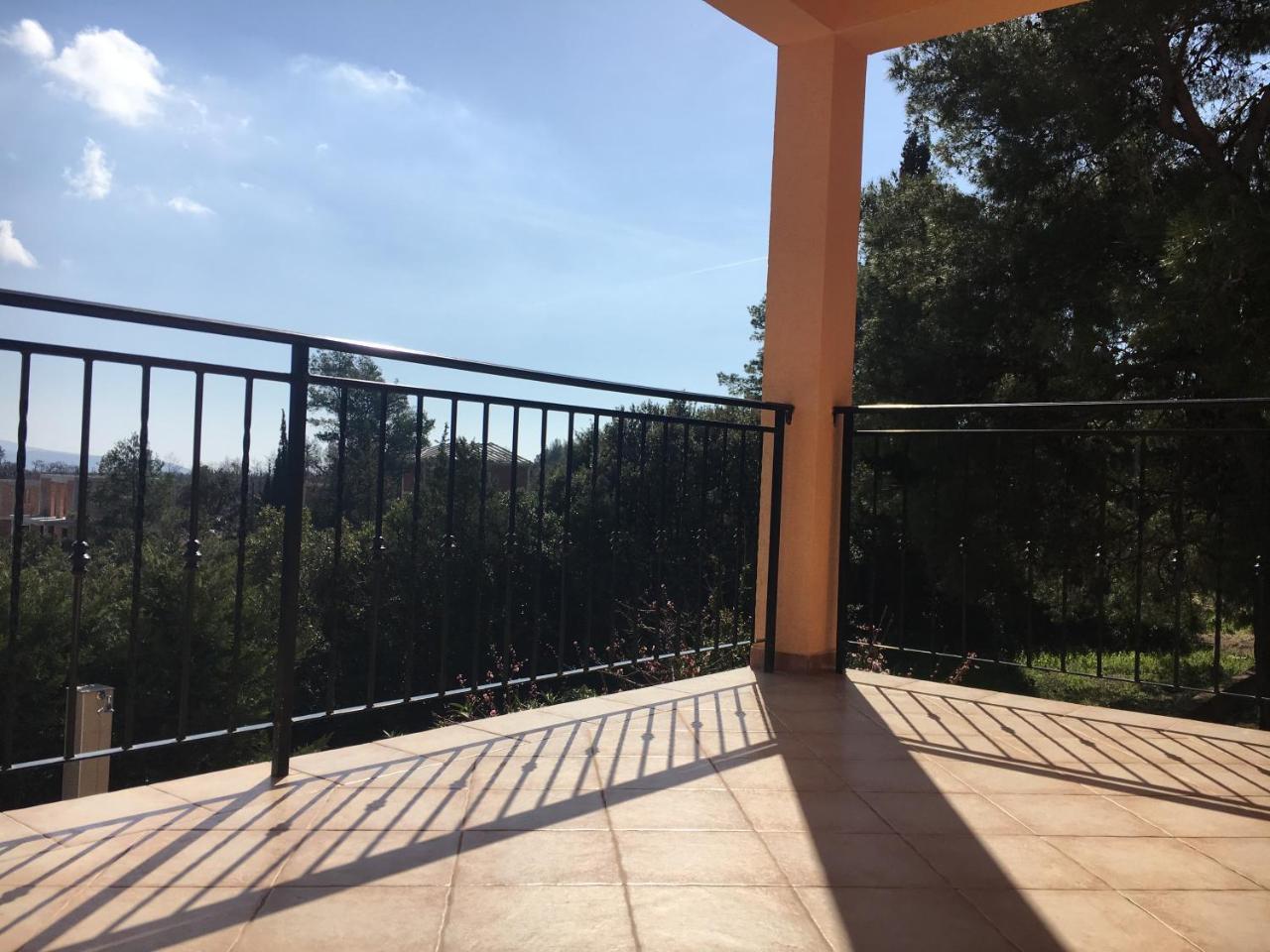 Apartments Villa Viktoria 蒂瓦特 外观 照片